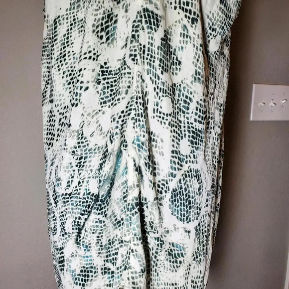 Rachel Rachel Roy Sleeveless Flowy Snakeskin Print High Low Blouse Sz S - Picture 12 of 12